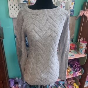 Sonoma Women's Light Gray Cable Knit Sweater